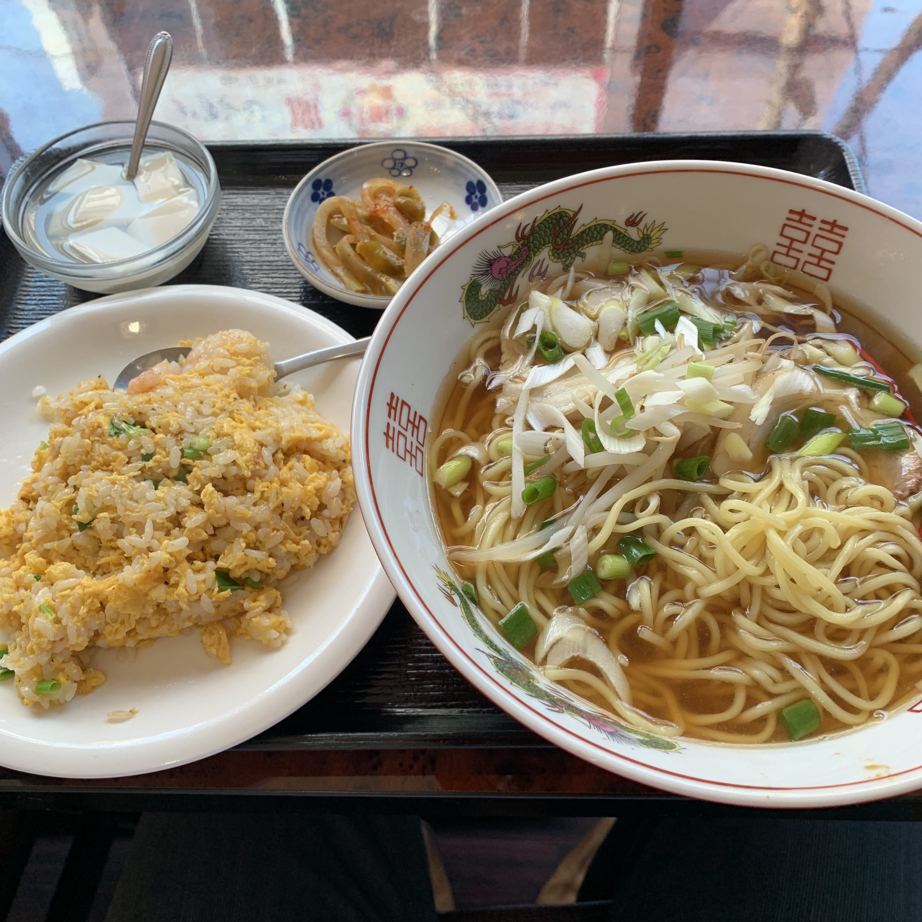 Ramen with roasted pork fillet and fried rice with shrimps