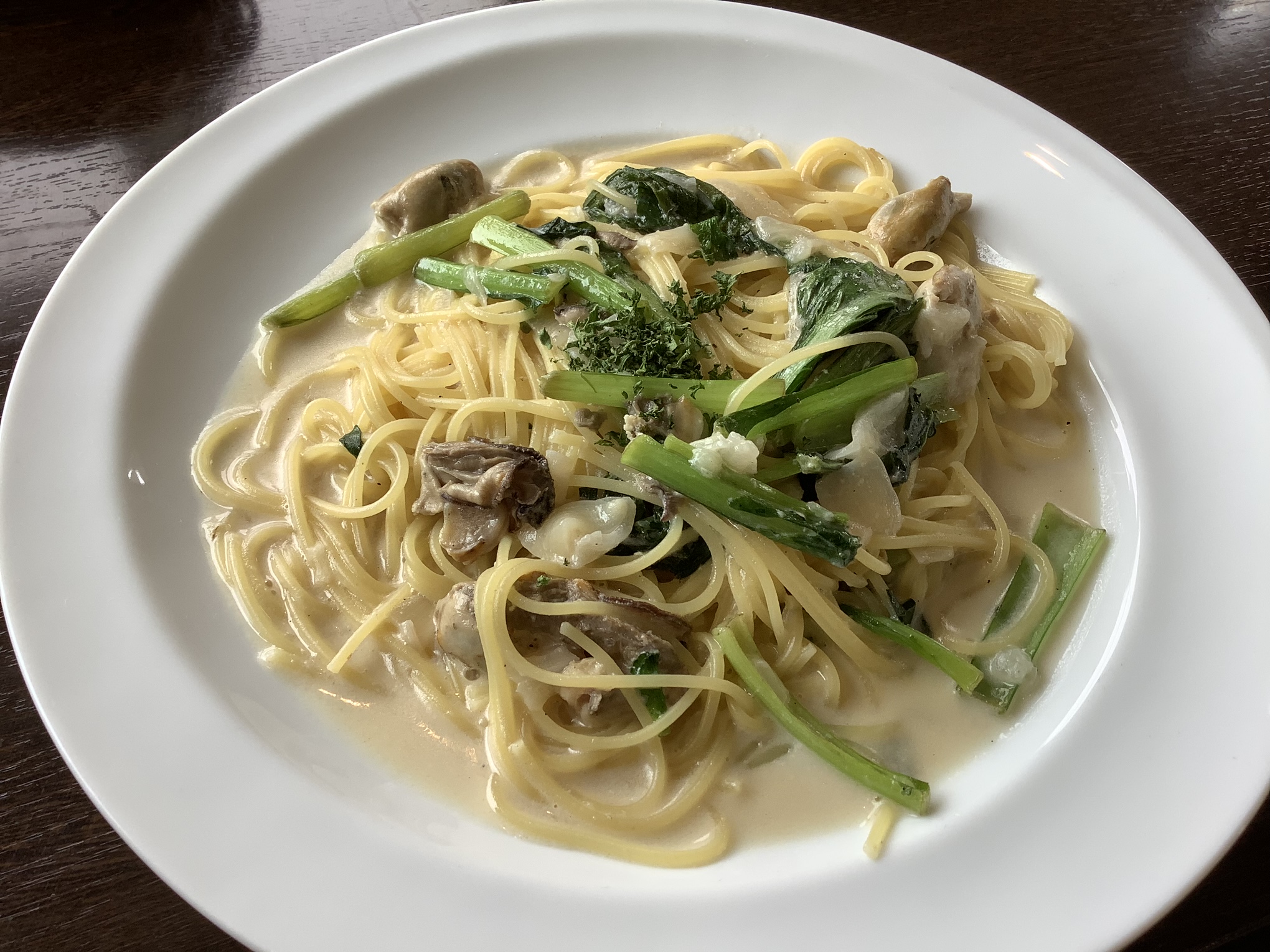 cream pasta with oysters